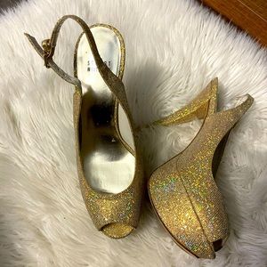 Beautiful gold sparkling